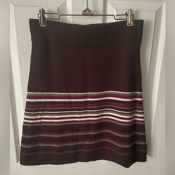 Adventura Women’s Brown Sweater Skirt Size Small - Picture 1 of 6